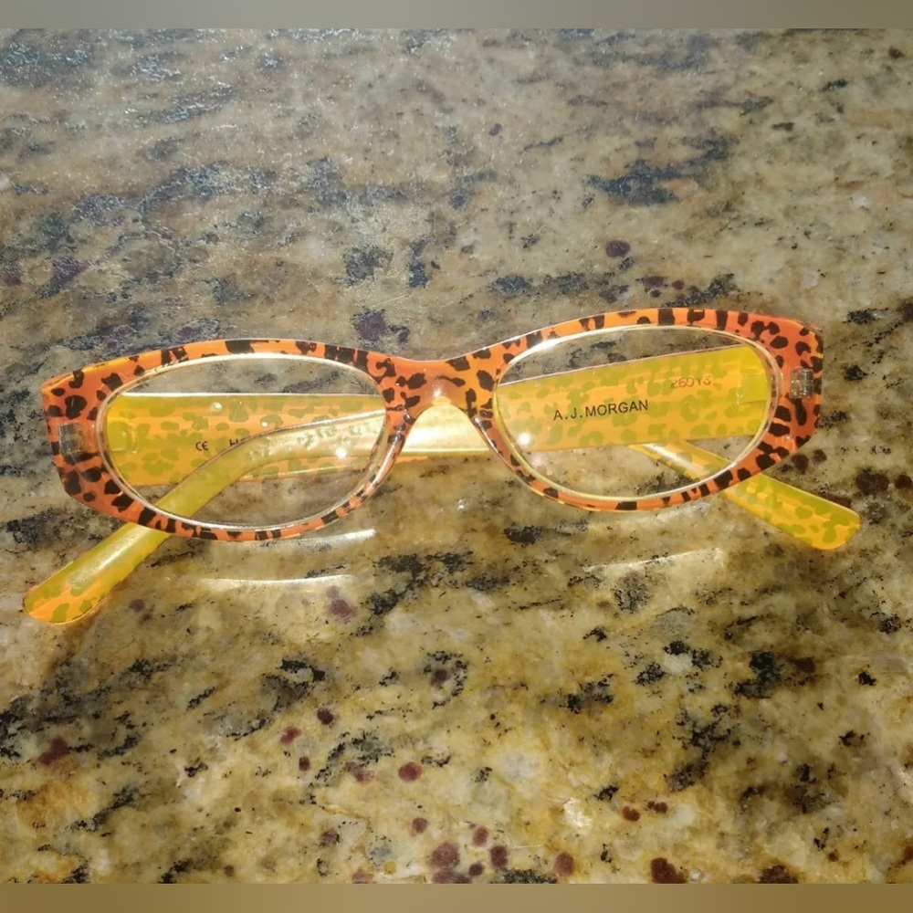 A.J. Morgan Tiger Print Eyeglasses frames 26013, EUC